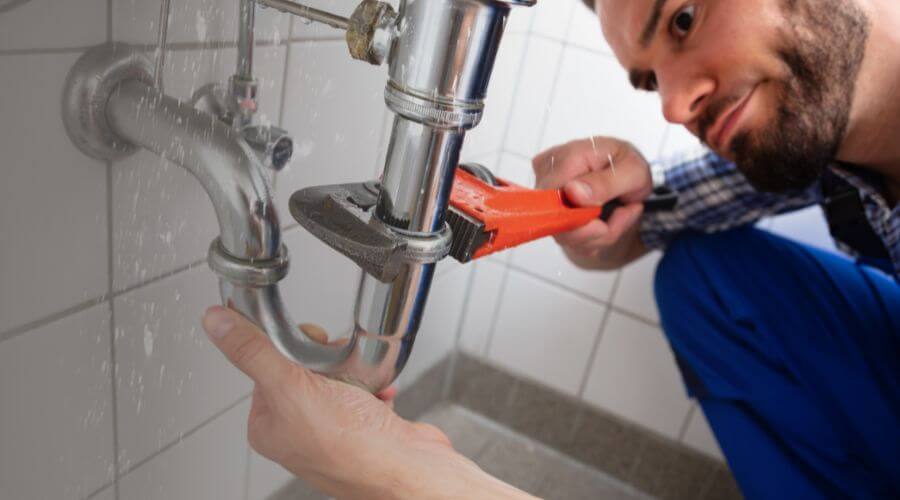 Expert burst pipe repair services in Pinebluff, NC